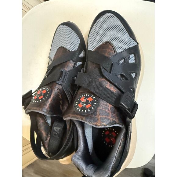 Nike Air Men's Huarache 20Y24 Patta Running Team Athletic Shoes Black Gray Sz 11 - Picture 9 of 13